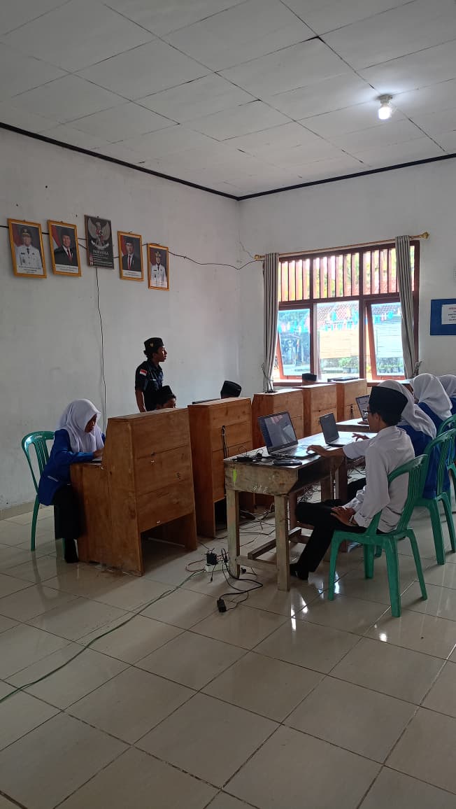 Foto SMP Islam Plus Sabilun Najah